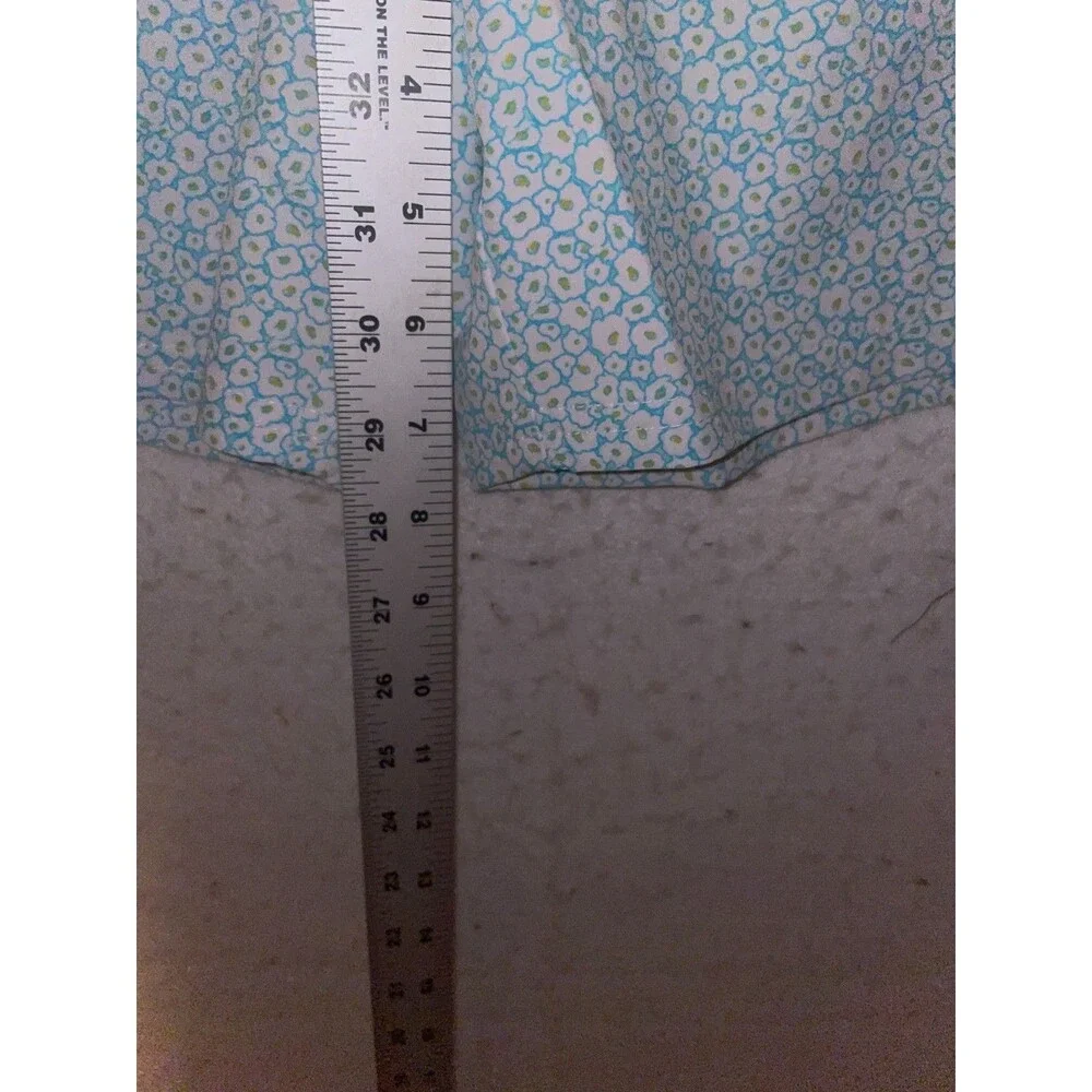 Vineyard Vines Mens XXL swim trunks light blue white 7